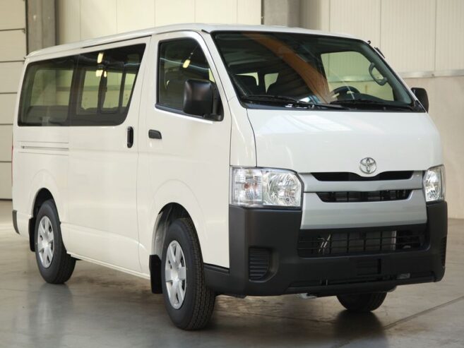 hiace-01