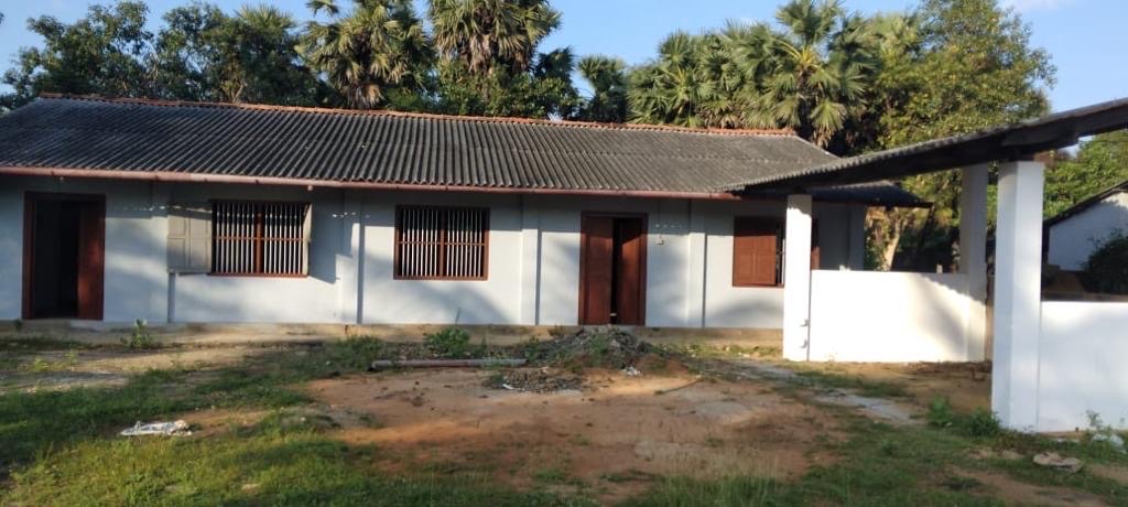 0ABD8DAF-D3C2-4A38-8695-BAE3DE513E42