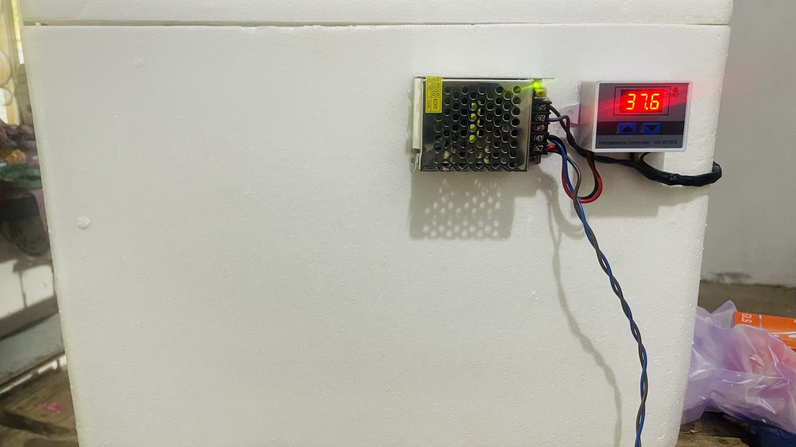 FD2FB5EC-1D38-40C0-94AB-1131E4140A84