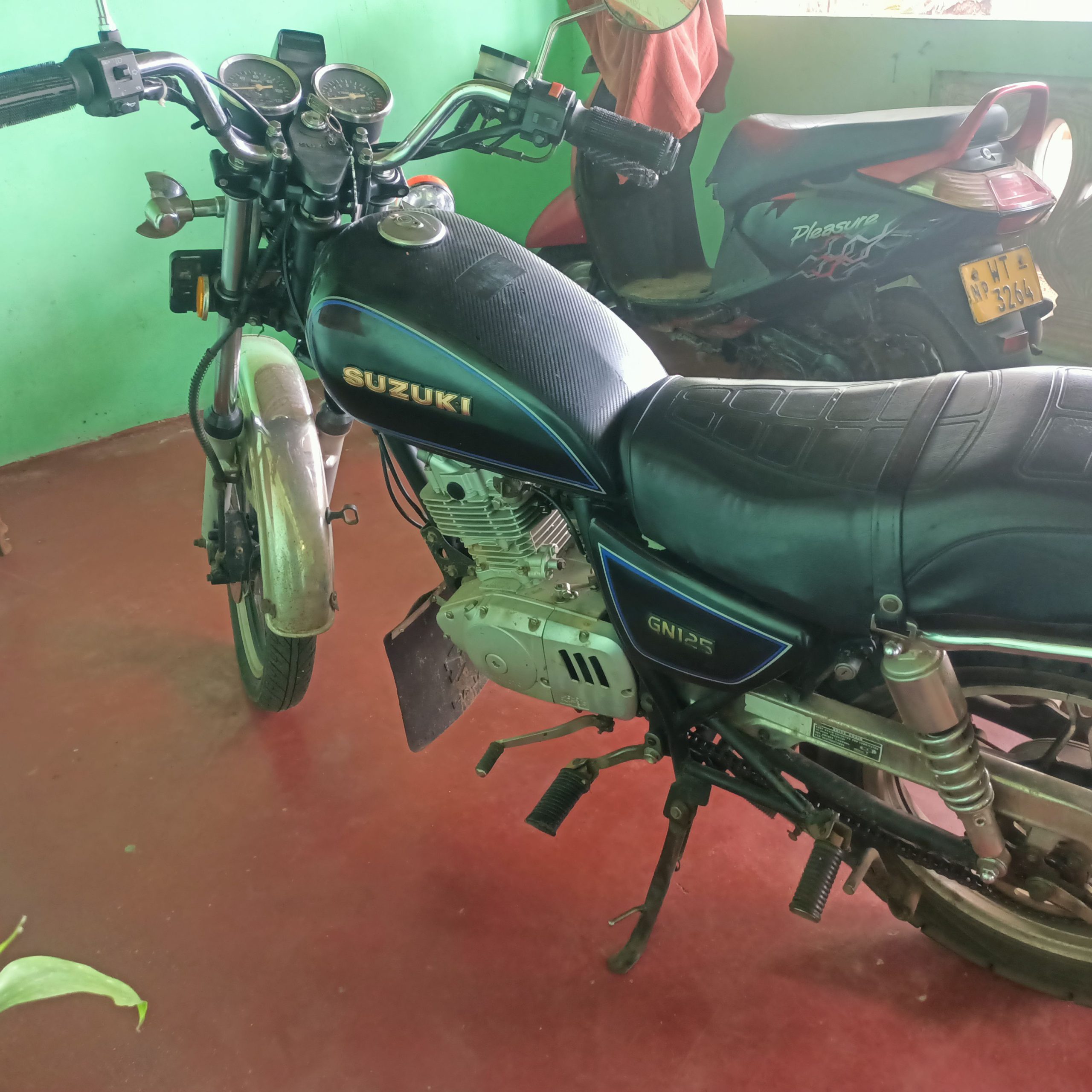 6cf9b8d6-e98c-4622-b7fc-db7f7b667eb1