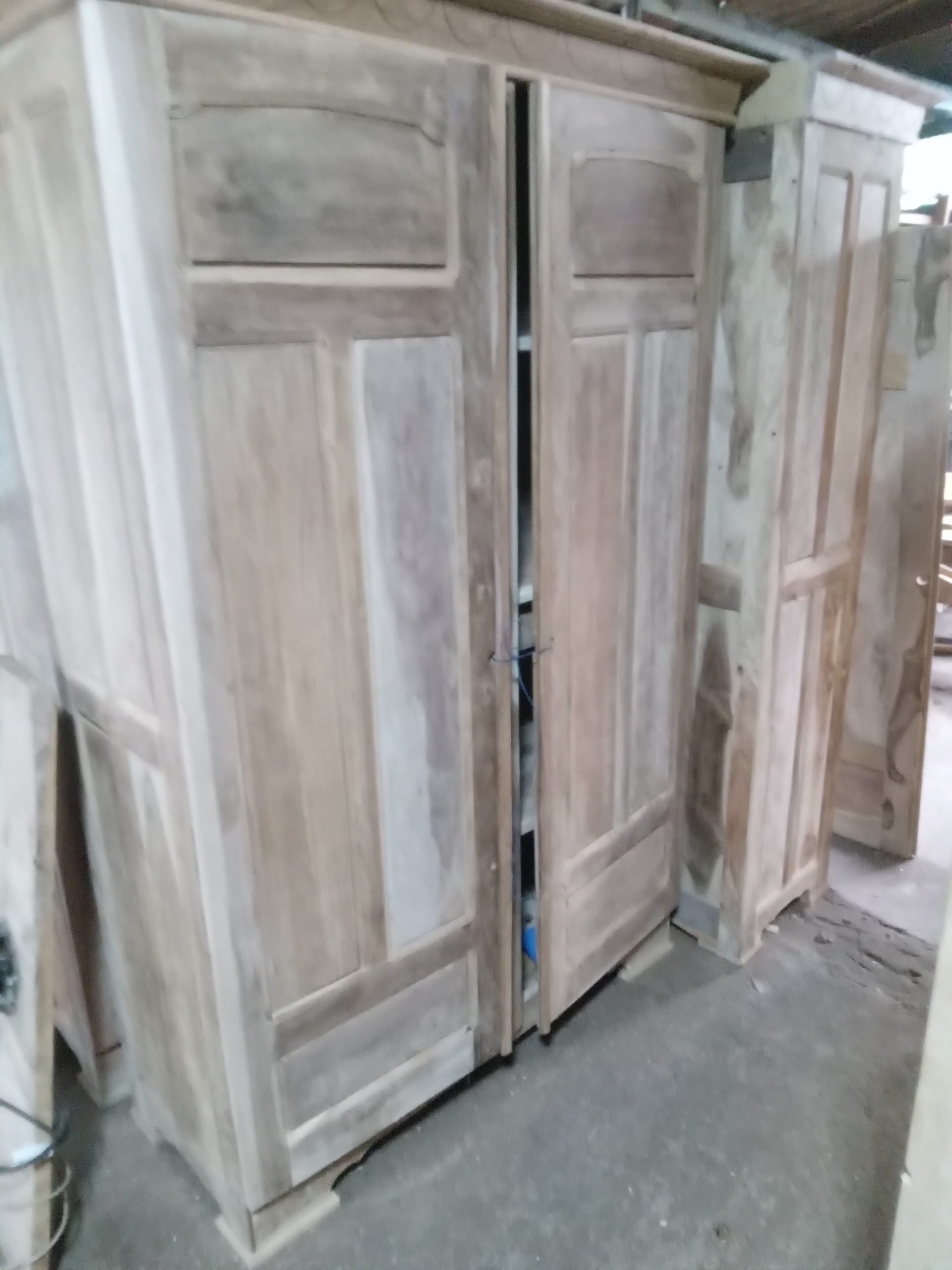 c703716d-167f-401a-a71a-14988433e184