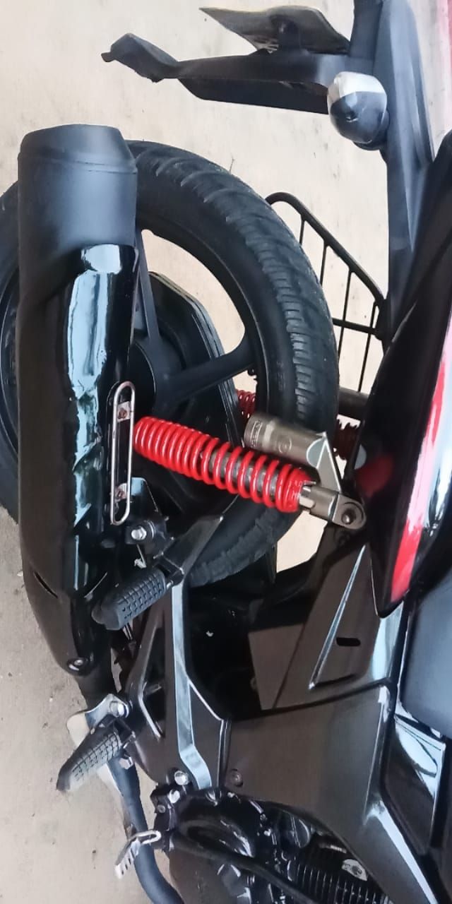 d6cb1917-4f44-41c0-9e99-42bb5950e6bd