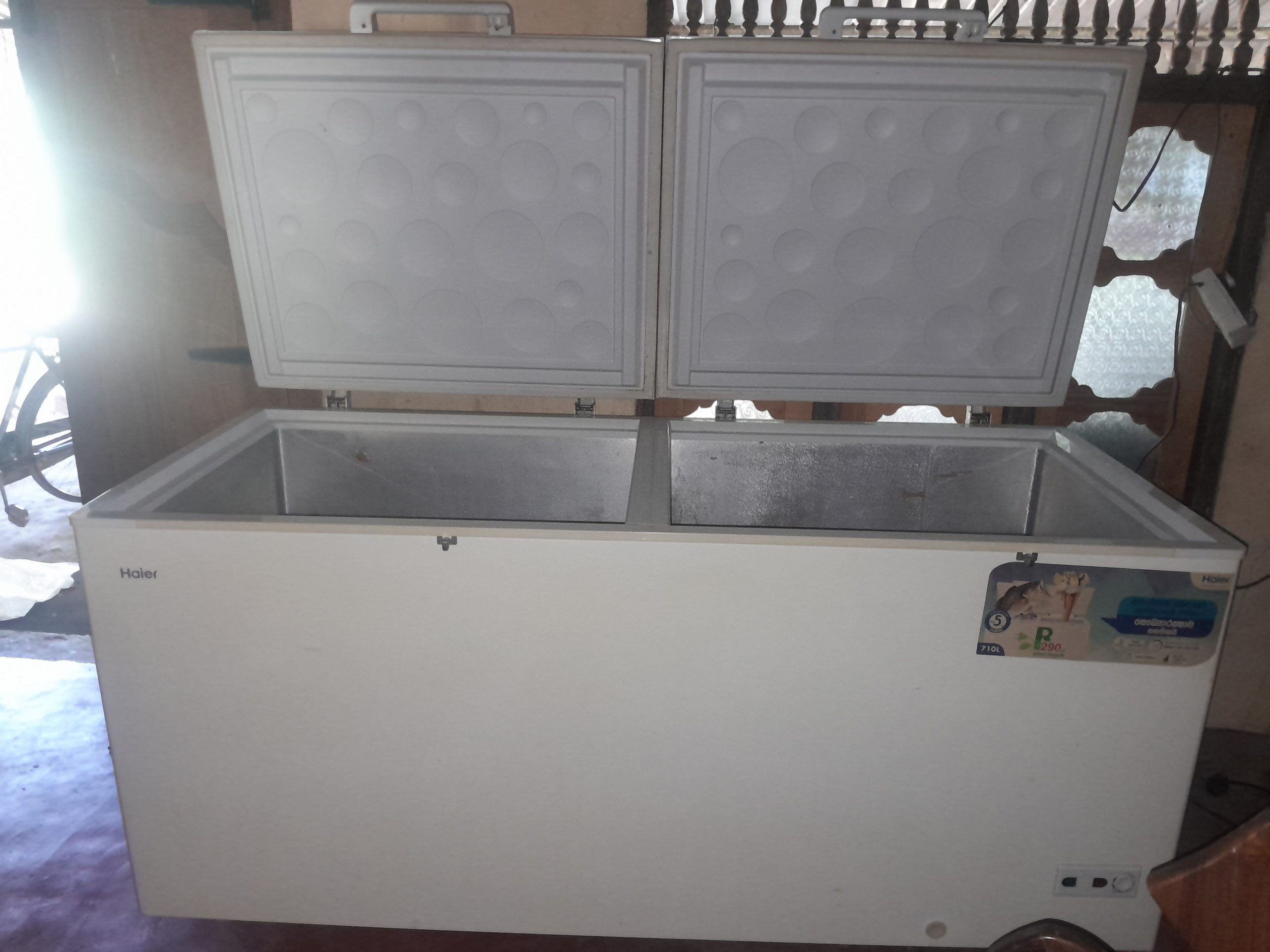 6700ee15-a384-4dd6-8314-8a2eba31cc6d