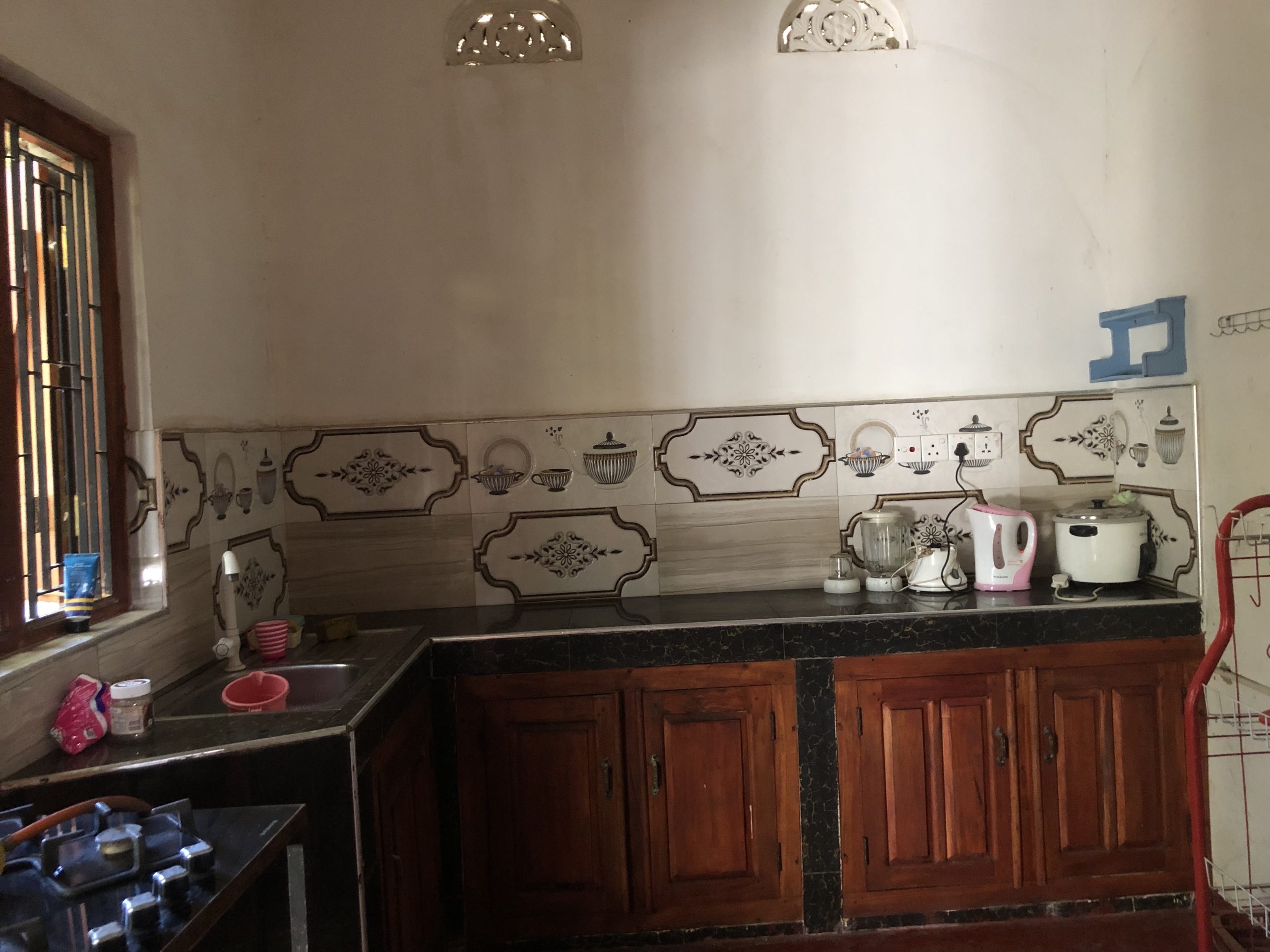 D71E25A5-1CD9-4B79-97E3-04BDF627839E