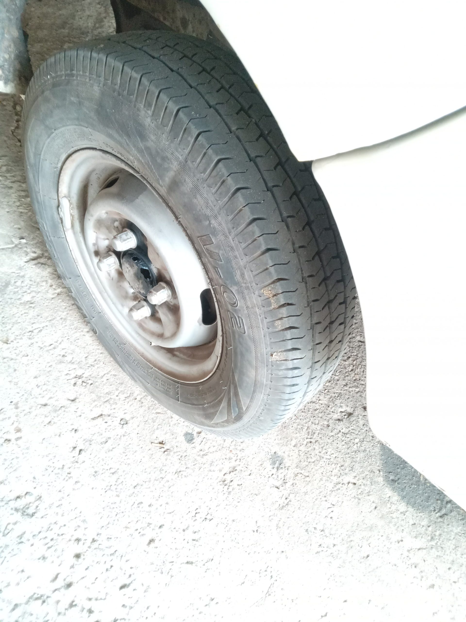 bf057672-b472-4133-b03d-1beb4fe8ad9b