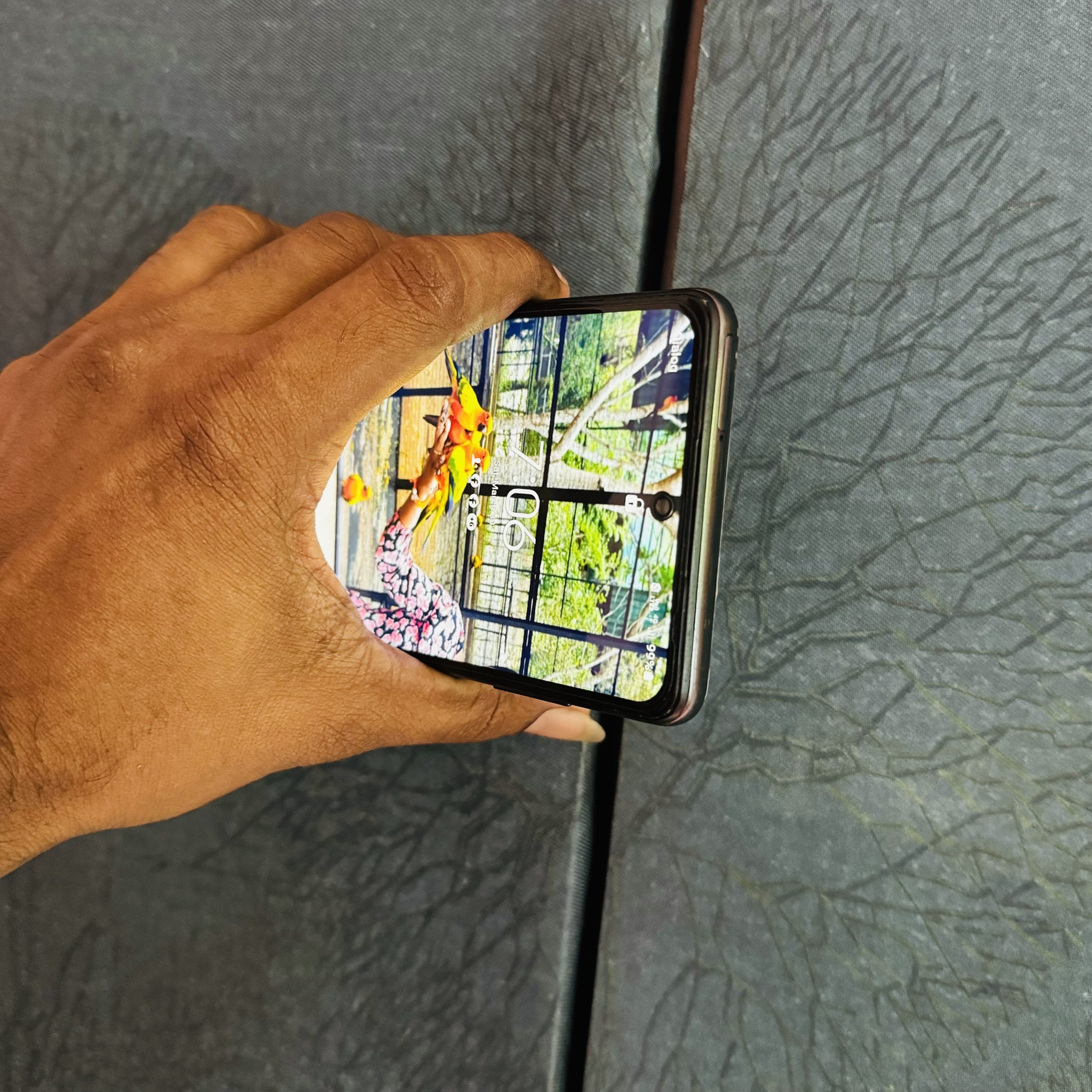 3BBB3D9F-DF02-4F14-86D4-DC4D856D2817