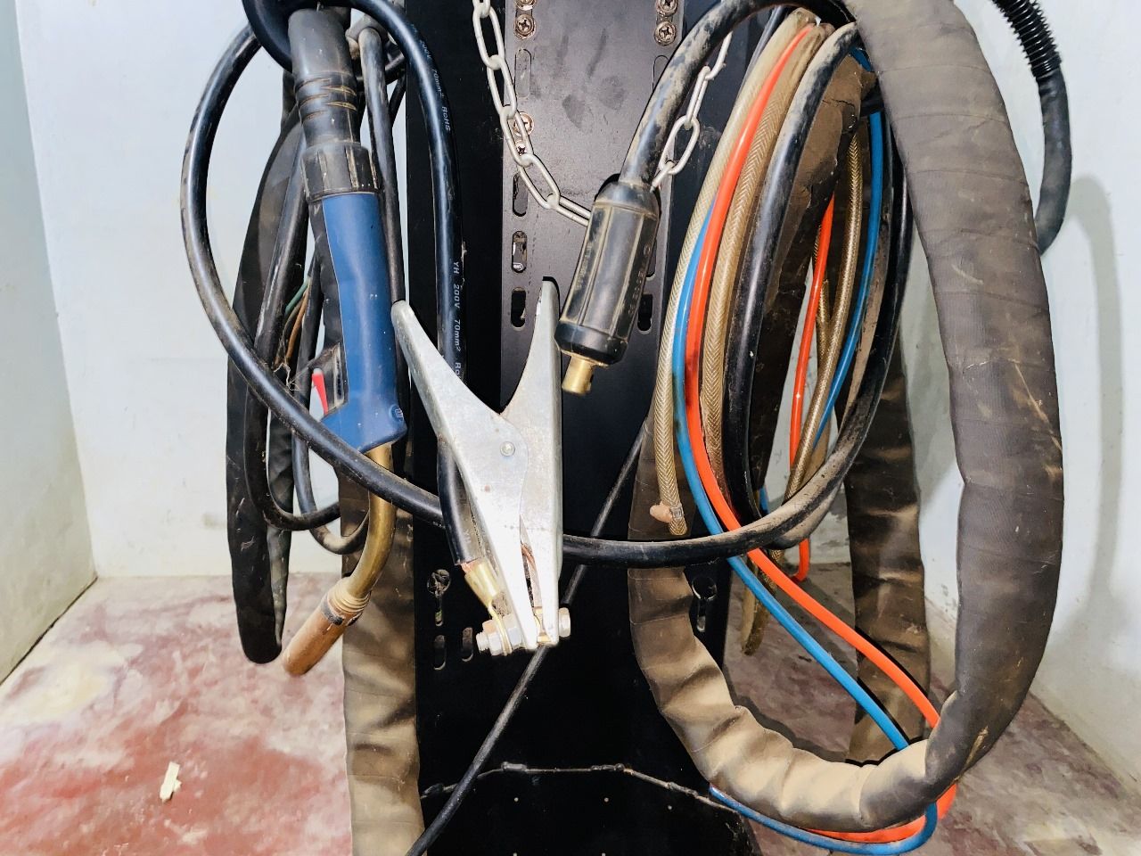 a16fcfeb-93f4-489c-b756-dcc114fc3328