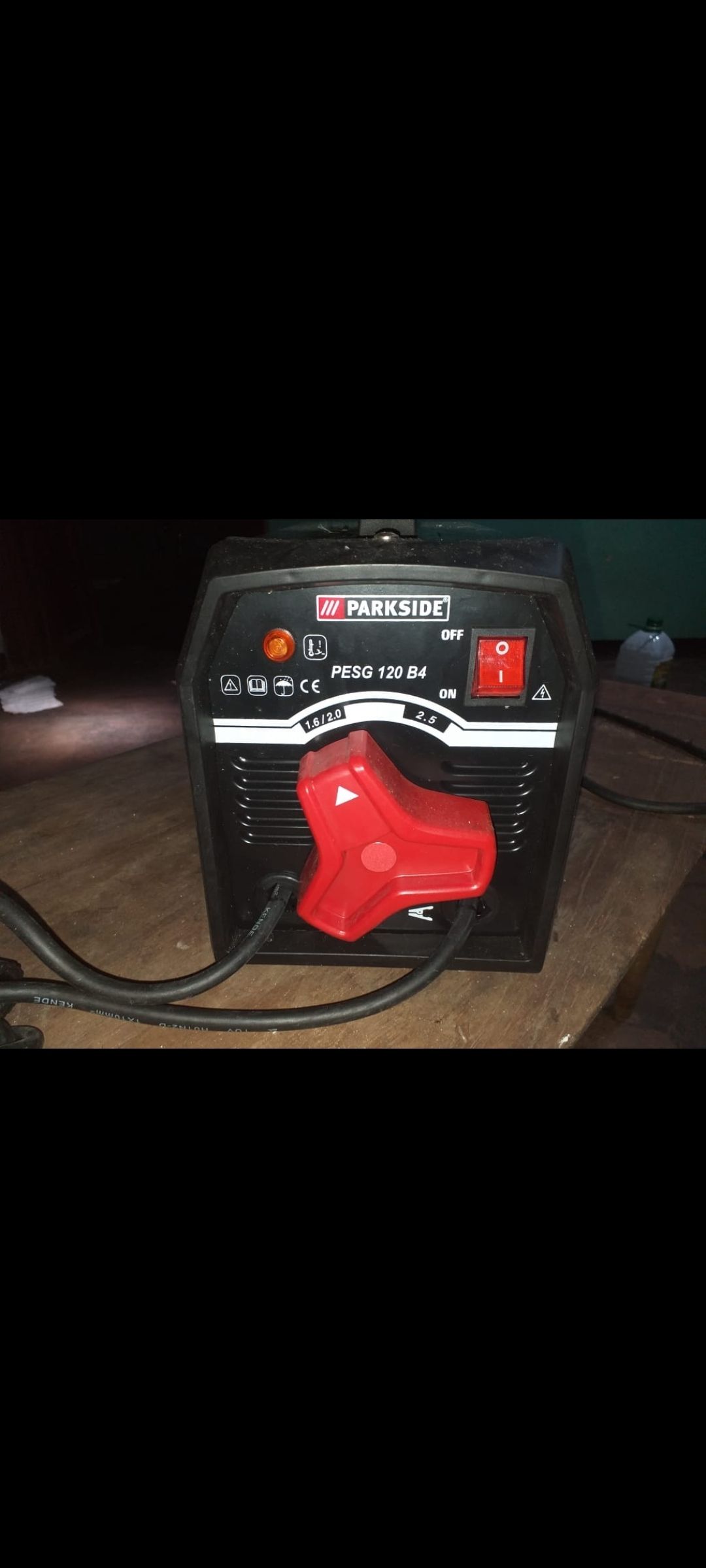 dae3e453-d9ae-4b0c-9611-51bf3c18a193