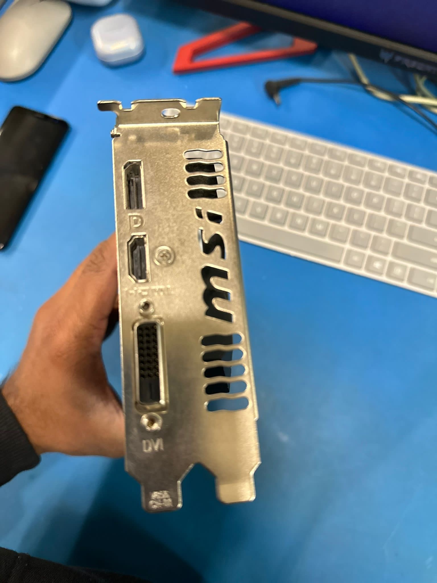 a9c27b05-2a8c-457d-b0f4-dee93606f5b5