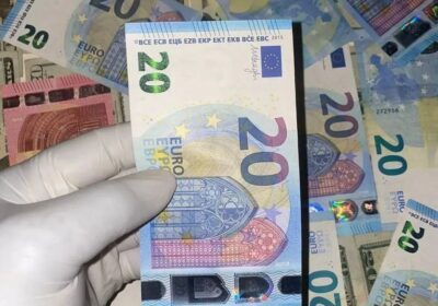 counterfeit-euro-banknotes