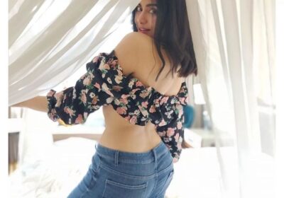 Adah-Sharma-on-Instagram_-Black-or-Purple-💜🖤…_33-1